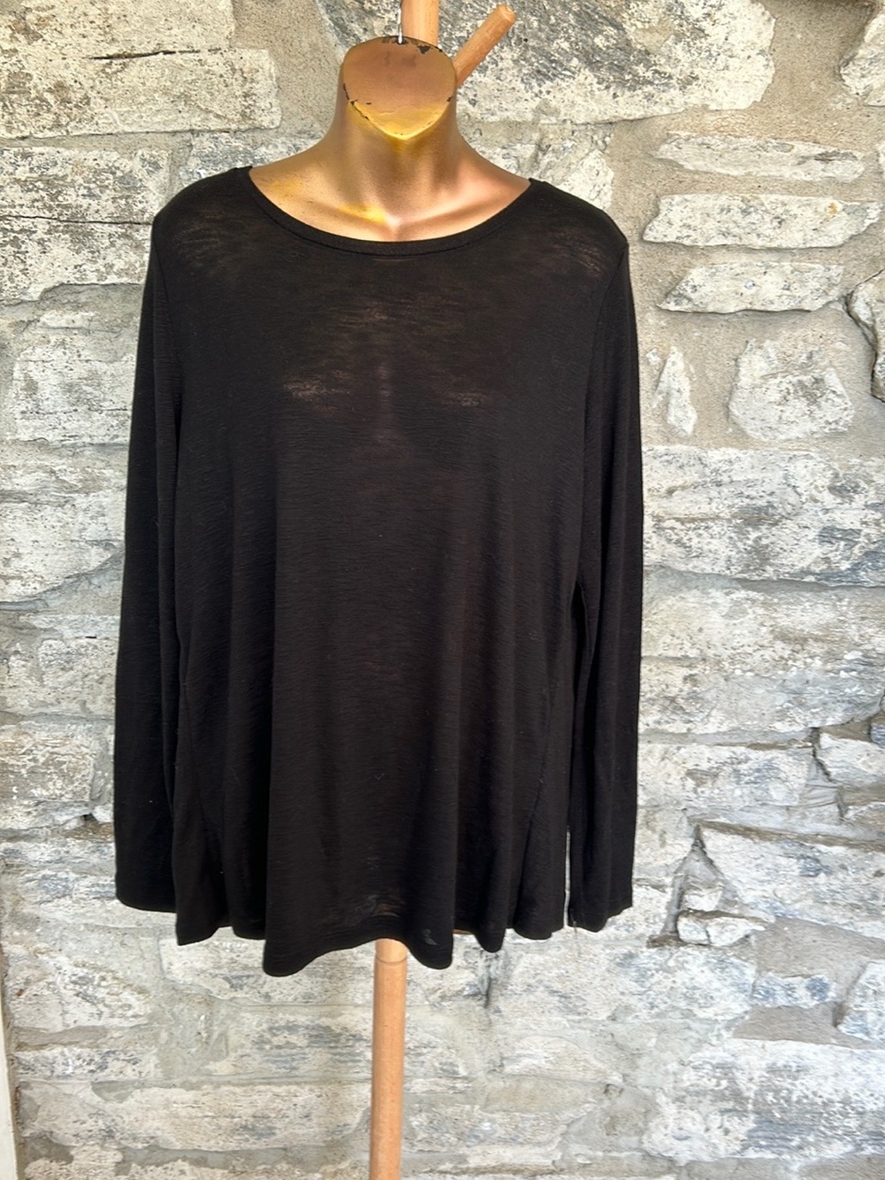Knot top with lace insert